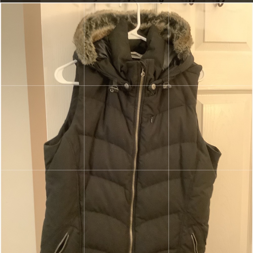 Athleta Women’s Fur Vest size XL